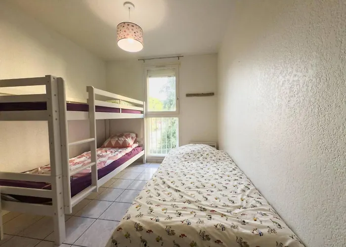 T3 Spacieux - Climatise - Commerces - Plages *