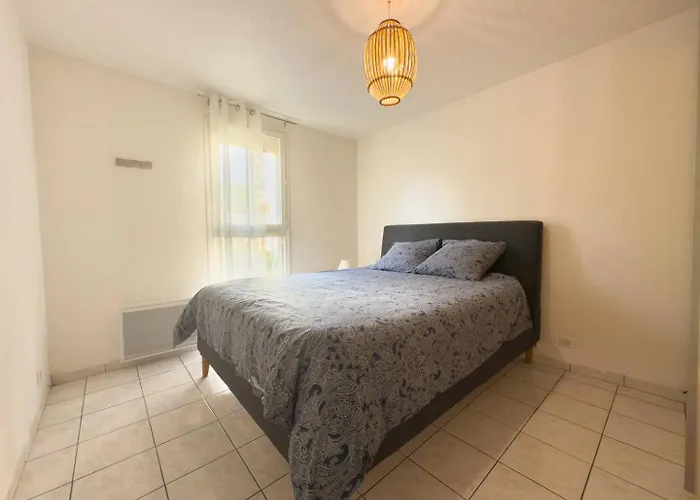 T3 Spacieux - Climatise - Commerces - Plages Apartament Le Lavandou